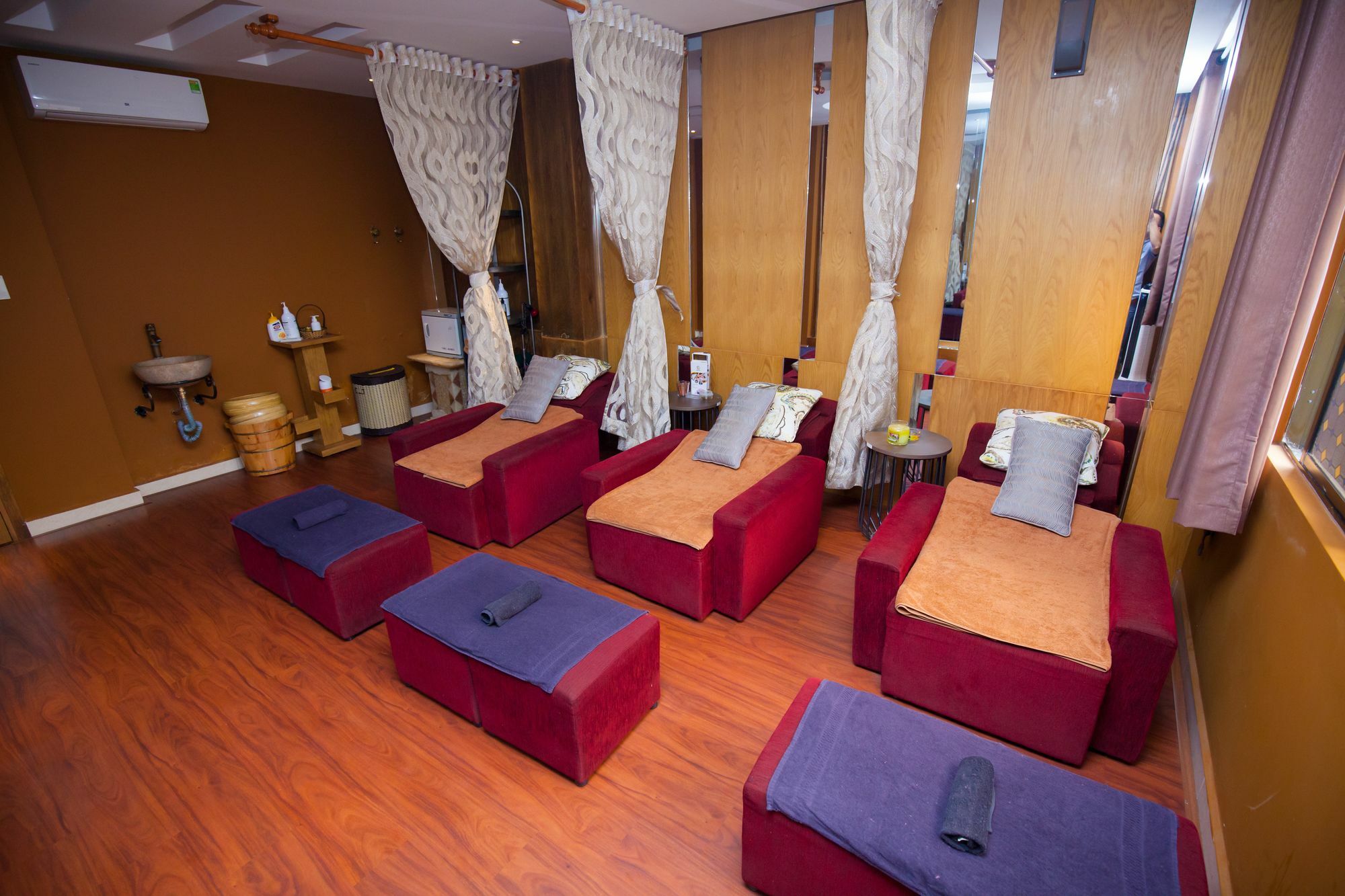 Tuong Vy Hotel